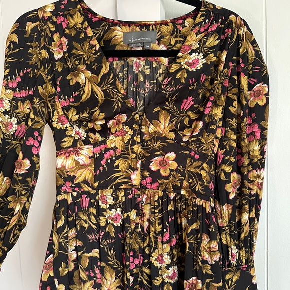 Anthropologie Deep V Tunic Blouse - Picture 4 of 8